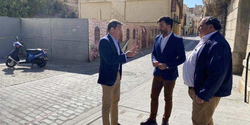 Orihuela llega a un acuerdo con el propietario de un solar para su cesión