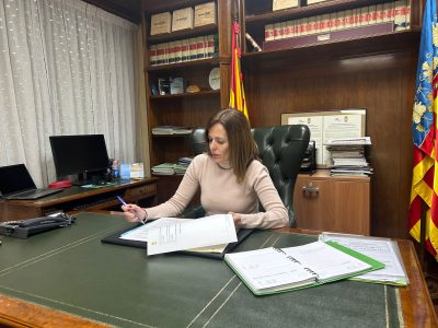 Benejúzar adjudica las obras del parque infantil de la Plaza de España