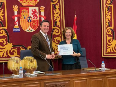 El Congreso de la Alcachofa de Almoradí recibe el distintivo turístico autonómico