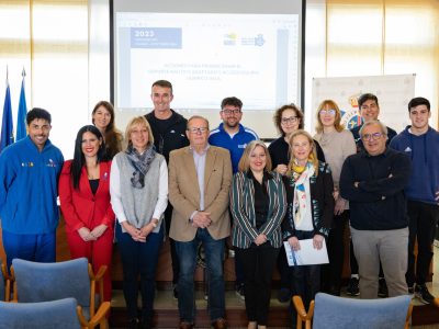 AGAMED y el RCN Torrevieja renuevan su convenio sobre deporte náutico adaptado