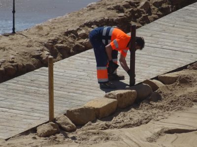 Torrevieja saca a licitación el servicio de mantenimiento de las playas