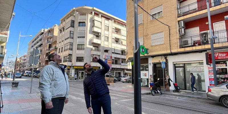 Callosa de Segura mejora la iluminación en su eje comercial