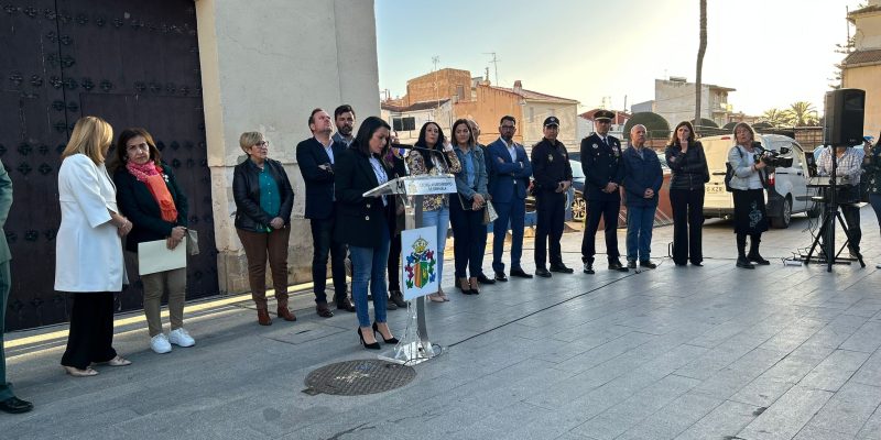 Orihuela condena el presunto asesinato de la mujer británica en la costa