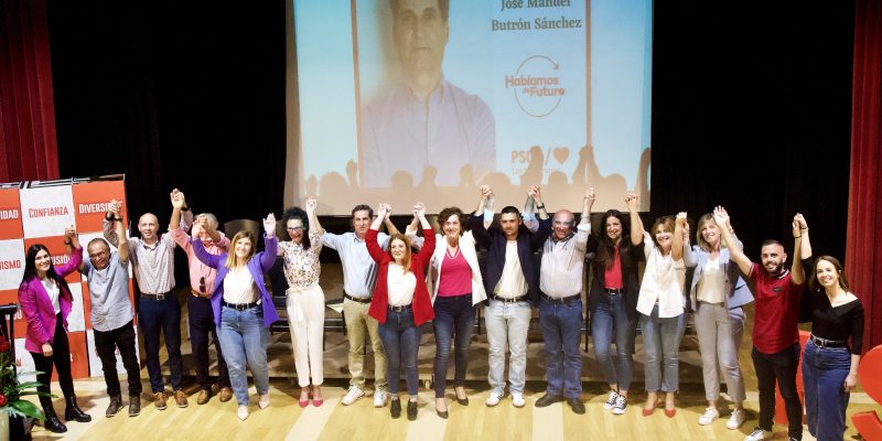 El PSOE de Los Montesinos presenta su lista electoral