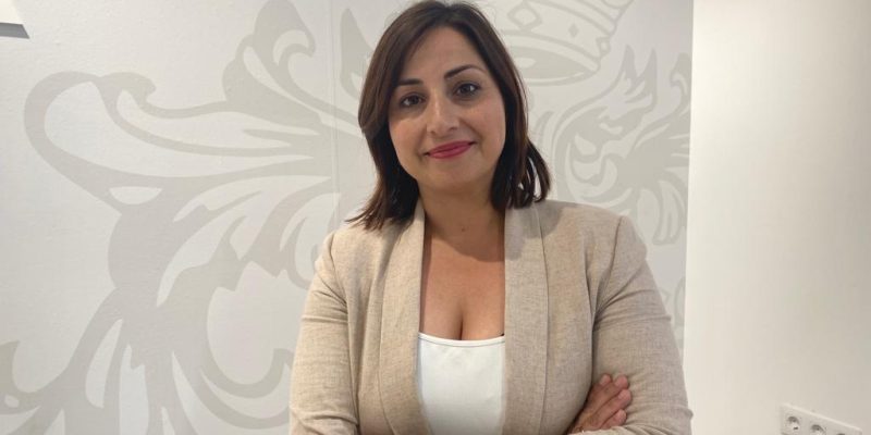 La concejala de Comercio de Orihuela asegura que el presidente de la ACMO "cuenta falsedades"