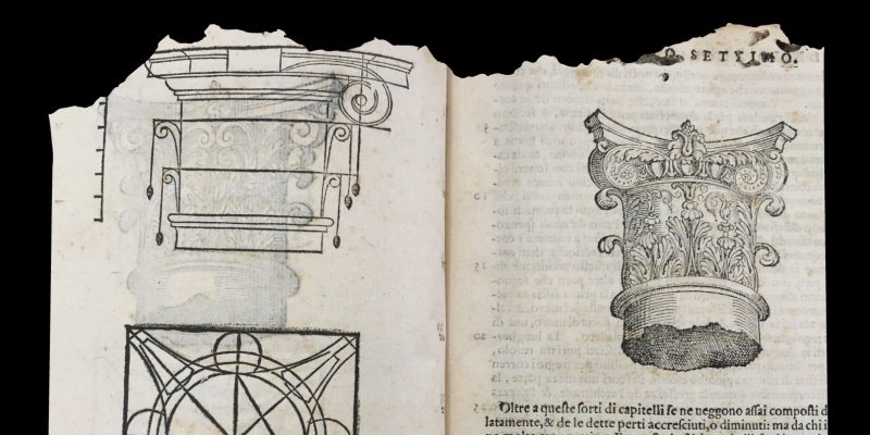 El Museo de Arte Sacro de Orihuela acoge una exposición con libros de los Siglos del XV al XVIII