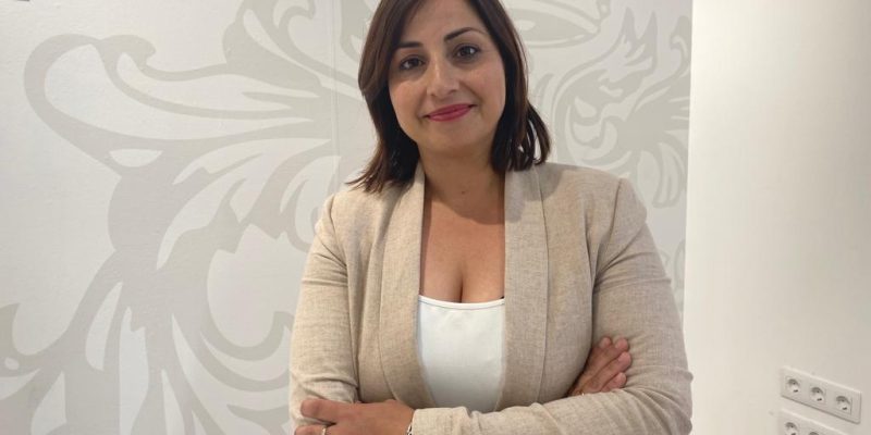 Orihuela solicita una subvención para desarrollar el proyecto "E-comercio"