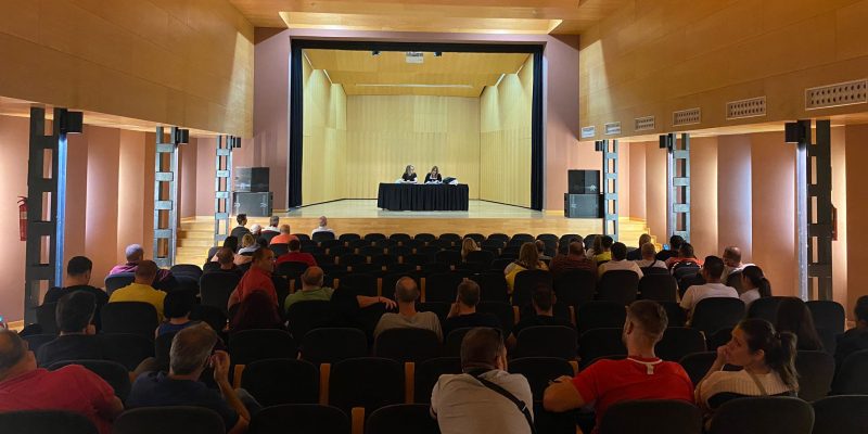 Orihuela refuerza el servicio de RSU y Limpieza Viaria en la costa