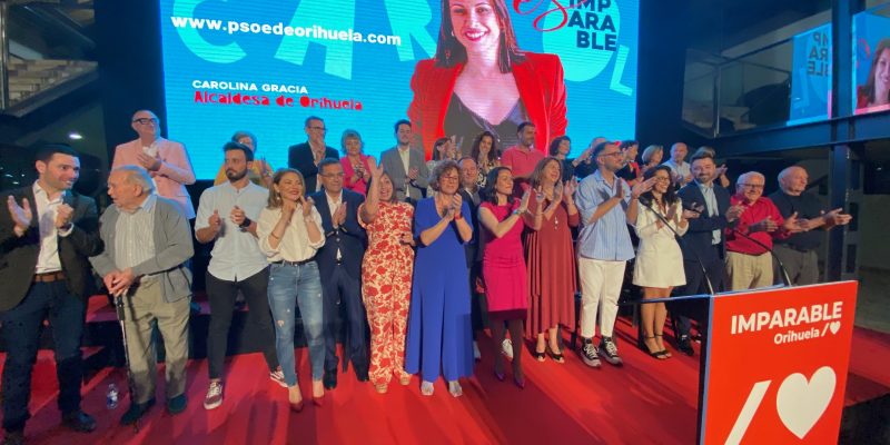 Carolina Gracia presenta su candidatura por el PSOE a la alcaldía de Orihuela