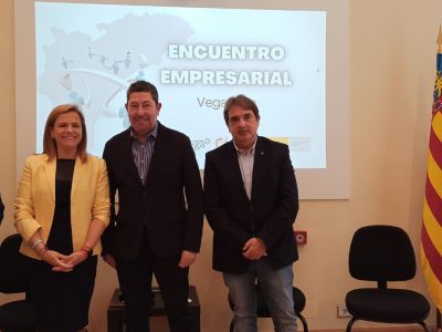 Cámara Orihuela acoge un encuentro empresarial con la delegada del Gobierno