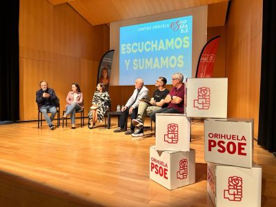 Carolina Gracia presenta en Orihuela un programa de gobierno "vivo y en el que las personas son las protagonistas"