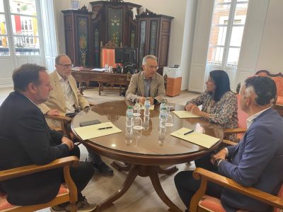 Orihuela analiza el estado de las inversiones de la Generalitat en agricultura