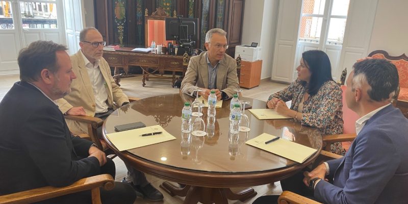 Orihuela analiza el estado de las inversiones de la Generalitat en agricultura