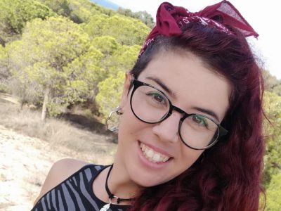 Marta Ruiz gana el concurso de la portada del libro de fiestas de Rojales