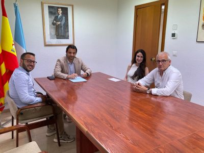 Dolón mantiene una ronda de contacto con los portavoces de partidos en Torrevieja