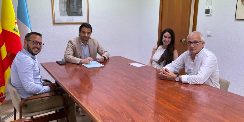 Dolón mantiene una ronda de contacto con los portavoces de partidos en Torrevieja