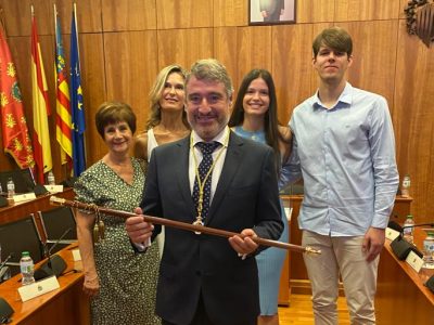 Pepe Vegara es nombrado por mayoría absoluta nuevo alcalde de Orihuela