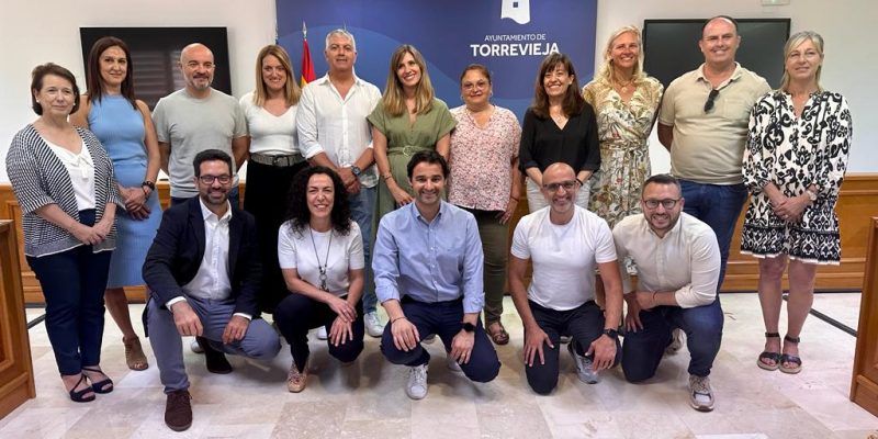 Eduardo Dolón anuncia las delegaciones de concejales en Torrevieja