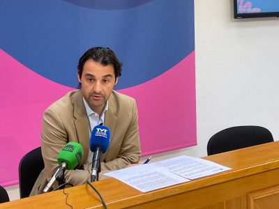 Dolón presenta el plan de gestión de los primeros 100 días de su nuevo mandato en Torrevieja