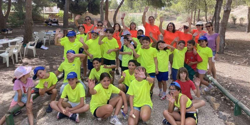 Más de 200 niños disfrutan del primer campamento "Albanatura" en Albatera