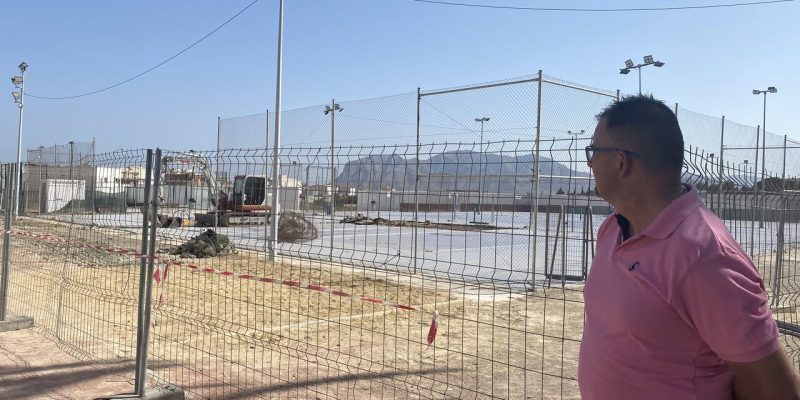 Albatera contará con una pista más de pádel y un nuevo foso de salto