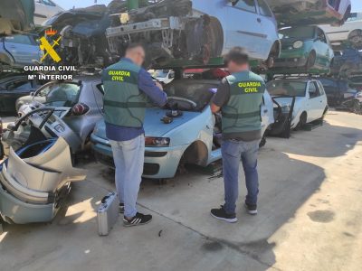 La Guardia Civil desarticula una banda de Catral que se hacía pasar por vendedores de desguace