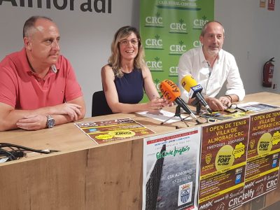 Almoradí acoge un open de tenis y un circuito de pádel