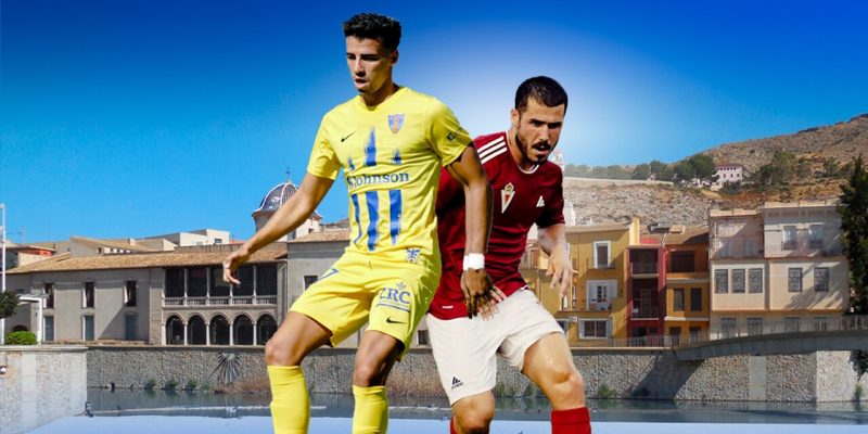 El Orihuela CF presenta hoy 18 de agosto su plantilla ante el R. Murcia en Los Arcos