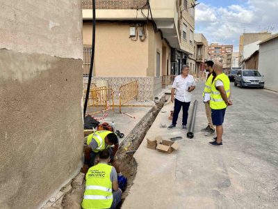 Albatera renueva la red de agua potable de la calle Fortuna