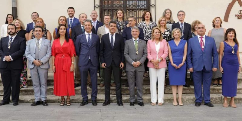 Los conselleres de Cultura y Justicia visitan Orihuela tras el Pleno del Consell