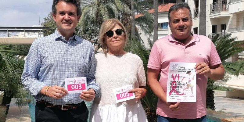 Benejúzar celebra una marcha solidaria contra el cáncer de mama