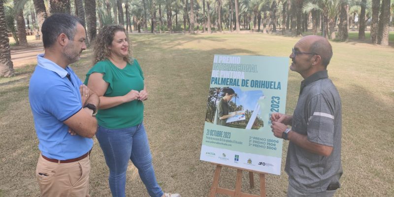 Orihuela presenta el II Premio Internacional de Pintura 'Palmeral de Orihuela'