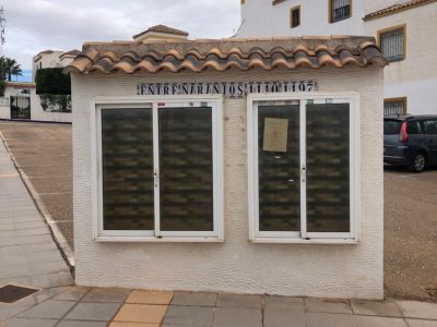 La Urbanización Entrenaranjos de Orihuela recibirá sus cartas en cada vivienda