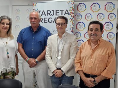 Orihuela promueve la colaboración entre el comercio y las familias numerosas