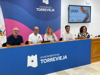 Torrevieja presenta la oferta formativa 2023-24 de la UMH en la localidad