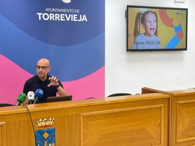 Más de 13.000 alumnos comienzan el curso escolar en Torrevieja el lunes