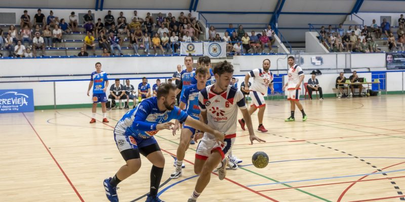 El CB Mare Nostrum Torrevieja comienza la temporada con victoria