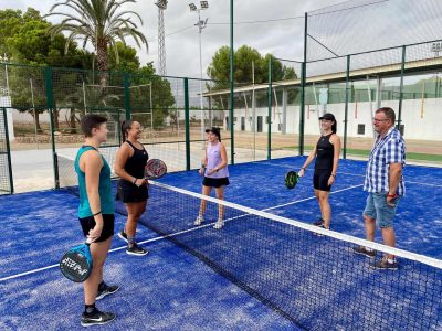 Éxito de inscripciones en el Torneo de Pádel Femenino de Albatera