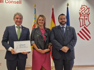 Orihuela recoge la distinción de Municipio Turístico de Relevancia de la Comunitat