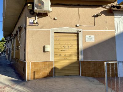 El PSOE denuncia el cierre del Centro Social de Correntías en Orihuela