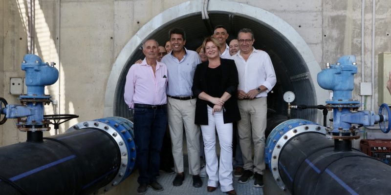 Albatera inaugura la balsa de riego y la planta fotovoltaica de la SAT