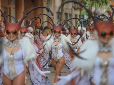 La comparsa torrevejense Daimana organiza la I Fiesta Carnavalera Solidaria