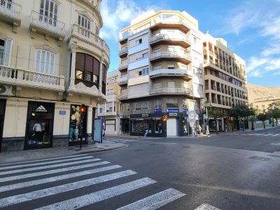 Orihuela anuncia el plazo de solicitudes para las ayudas a autónomos y pymes