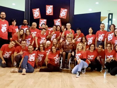 La Residencia Oriol llena La Lonja en el estreno de su nuevo cortometraje