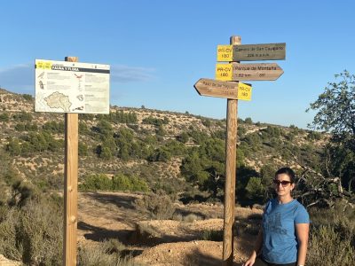 Albatera renueva la señalización de la ruta PR-CV 180 de La Algüeda