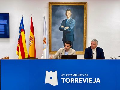 Torrevieja presenta el nuevo modelo de transporte urbano