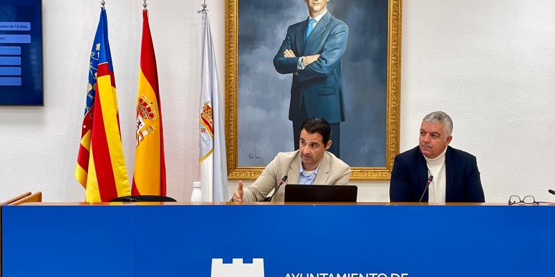 Torrevieja presenta el nuevo modelo de transporte urbano