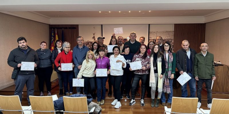 Guardamar clausura su taller de empleo "Memoria de Arena II"