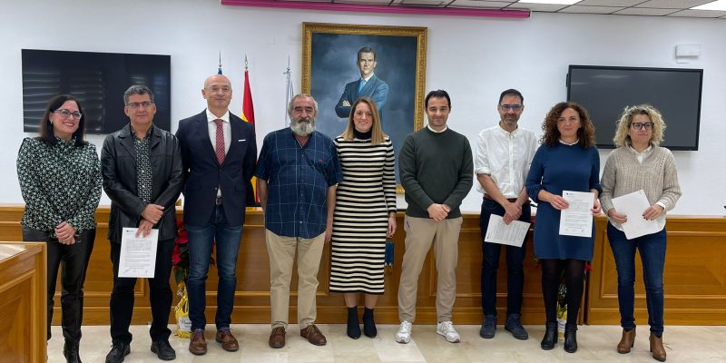 El Ayuntamiento de Torrevieja consolida algunos de sus trabajadores