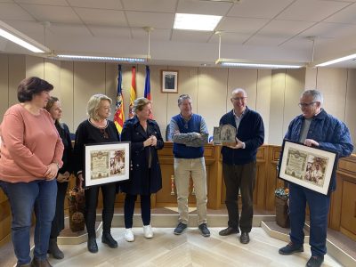 Albatera y Arequipa se unen por el escultor albaterense Valentín García Quinto